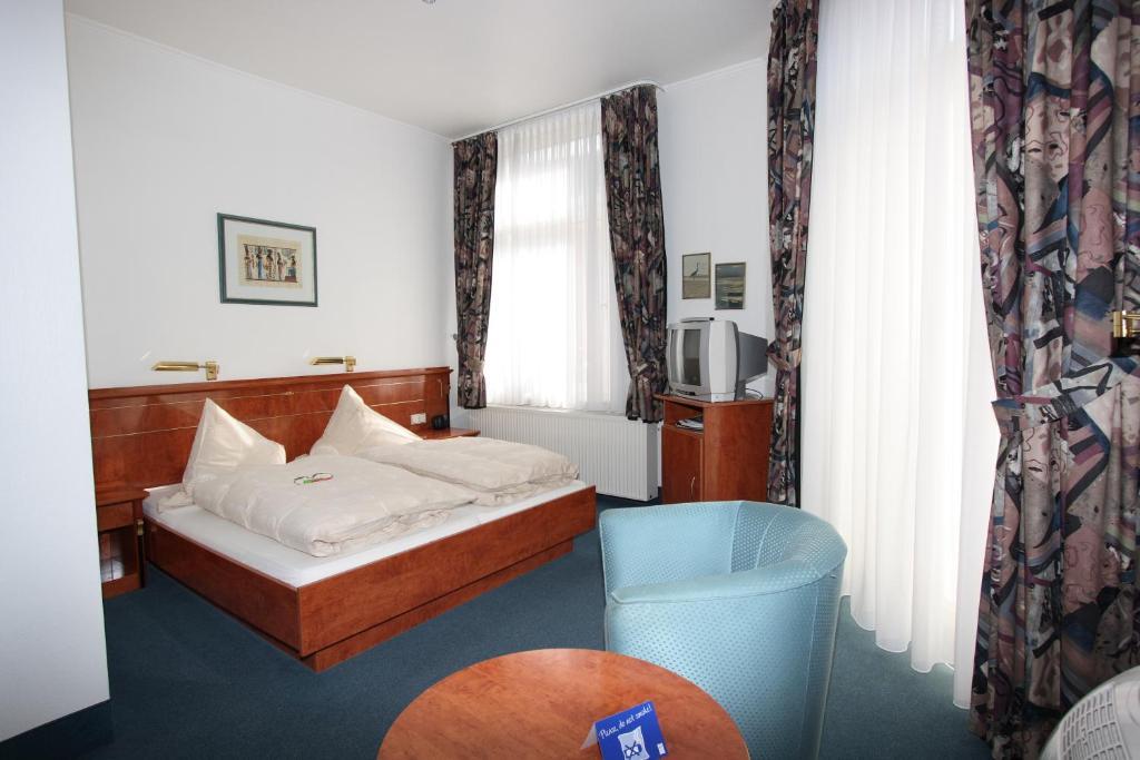 Hotel Garni Haus Hindenburg Königswinter Oda fotoğraf